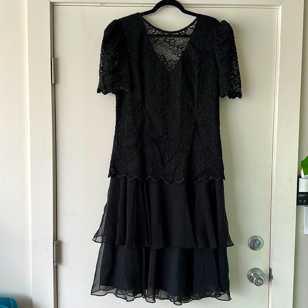 Vintage 80s 90s Black Lace Tiered Dress Size 15-16 by A La Carte California